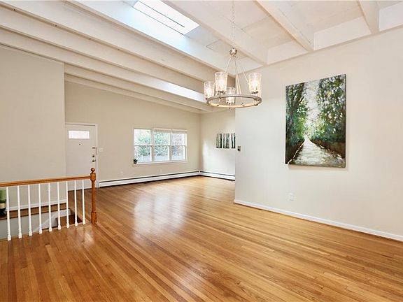 5th image of 1217 Cloncurry Rd