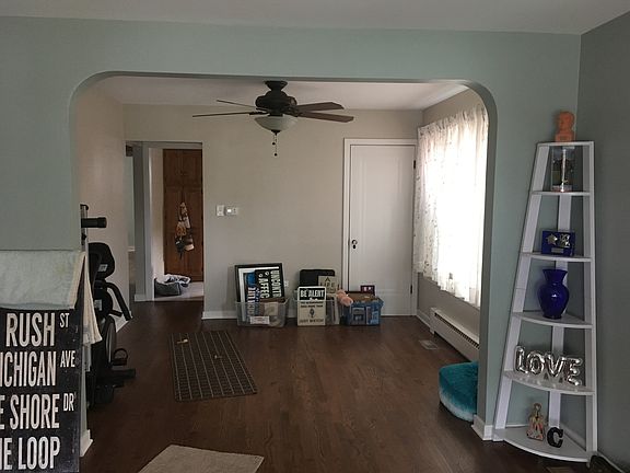 3rd image of 6436 N Nashville Ave #1
