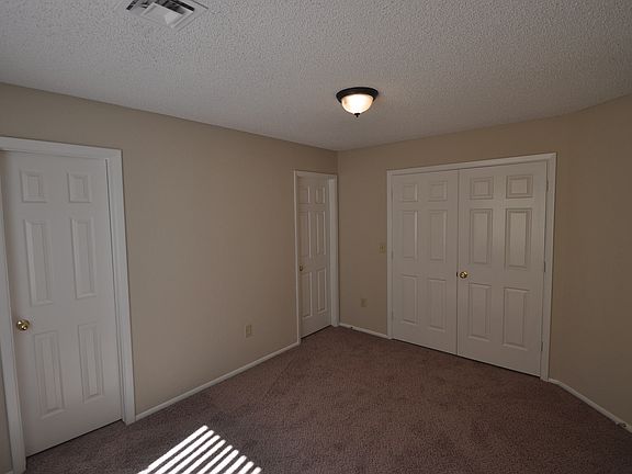 5th image of 2708 Huber Heights Dr