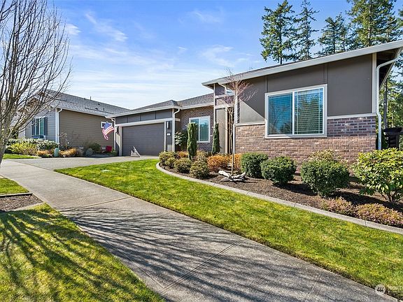 4th image of 5107 Herron Street NE