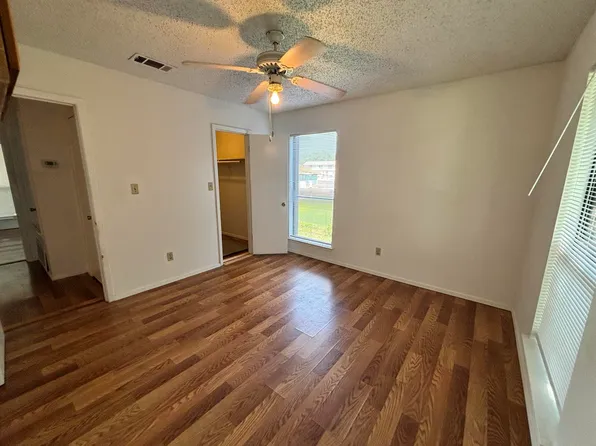 249 Craddock Ave Unit D, San Marcos, TX 78666