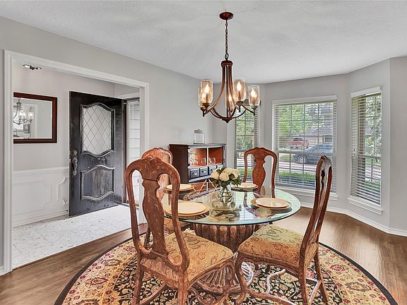 5th image of 15610 Gilbertyn Dr