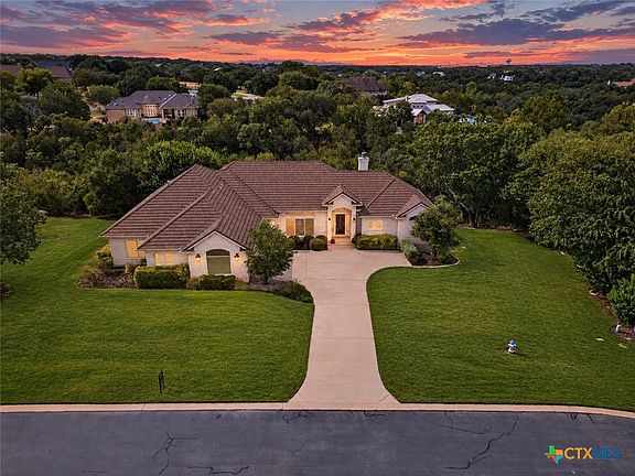 2nd image of 209 Overlook Ct