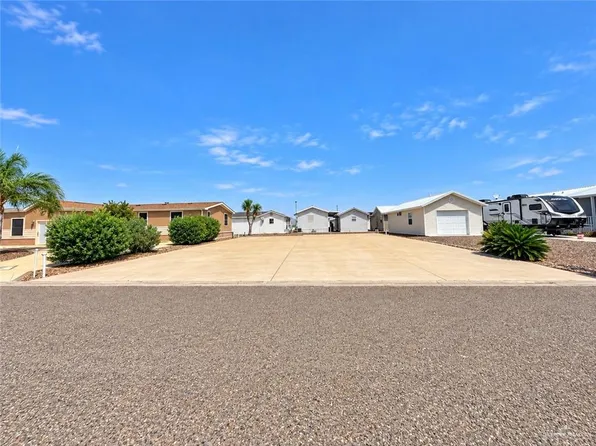1904 Lost Greens Dr, Mission, TX 78572