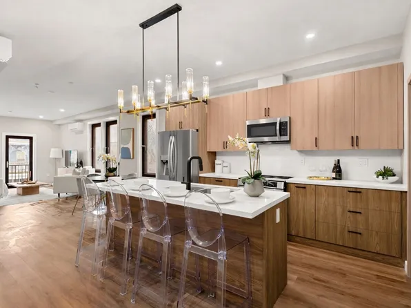 14 Schuyler St #1, Dorchester, MA 02121