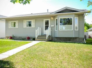 6219 NE 54th Ave, Camrose, AB T4V4H5