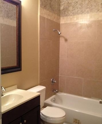 5th image of 2520 Valence St