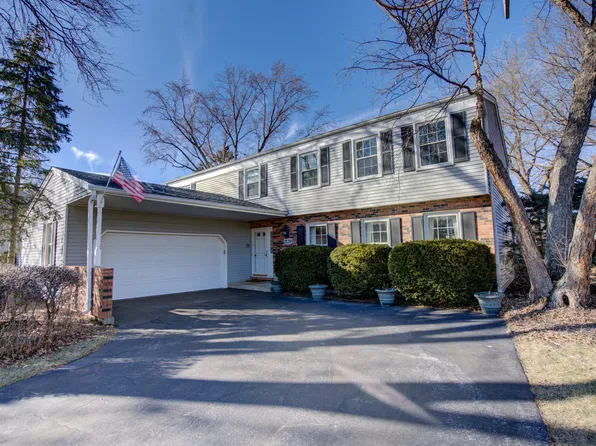 1239 Edward Rd, Naperville, IL 60540