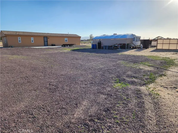 42820 Manatee St, Newberry Springs, CA 92365