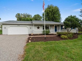 4962 Michelle Dr, Suamico, WI 54173