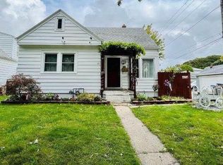 3854 S 15th Pl, Milwaukee, WI 53221