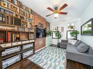 360 8th St APT 2, Jersey City, NJ 07302