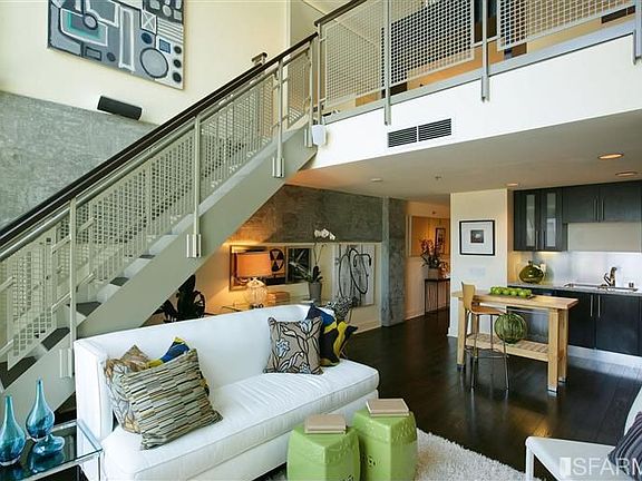 3rd image of 200 Brannan St APT 401