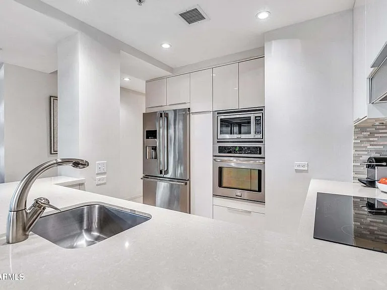 7157 E Rancho Vista Dr #3011 — Photo 3