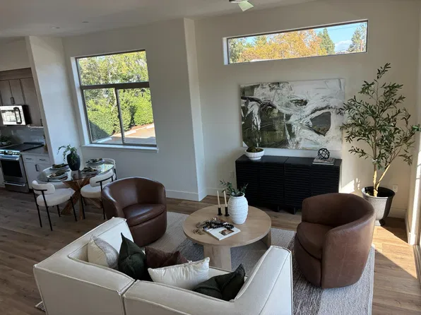 3056 Dublin Pl, Roseville, CA 95678