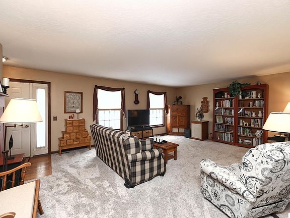 3rd image of 13399 Old Mansfield Rd