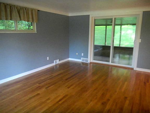 3rd image of 14 Sunnyside Dr