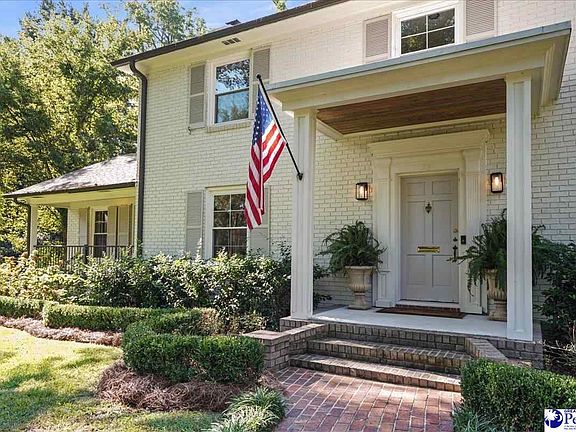 2nd image of 12 Murray Cir