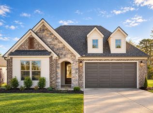 362 Fernshade Ln, Hixson, TN 37343