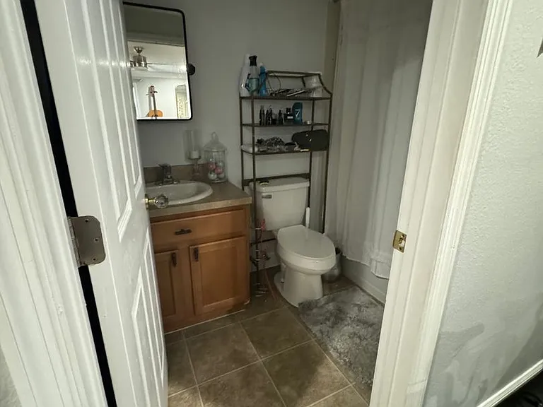410 Tradition Ln — Photo 5