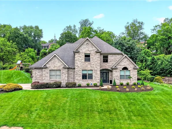 322 Schlag Ct, Pittsburgh, PA 15237