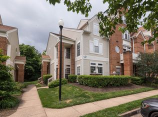 6828 Brindle Heath Way #250, Alexandria, VA 22315