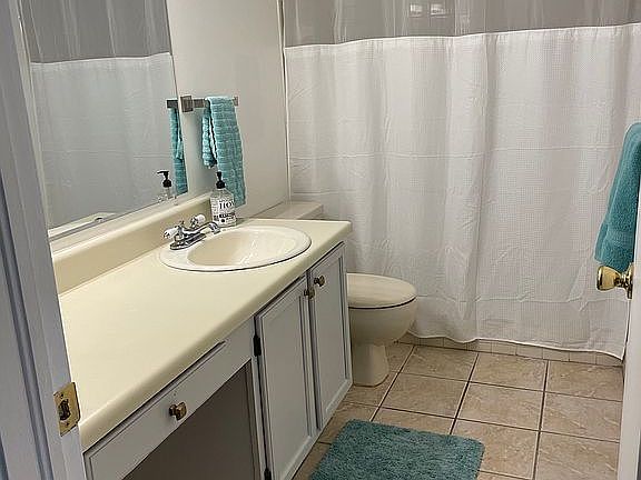 4th image of 7727 Cosme Dr APT B