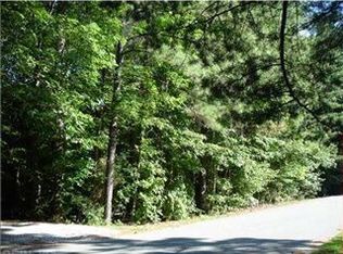 202 Southpoint Dr, Williamsburg, VA 23185