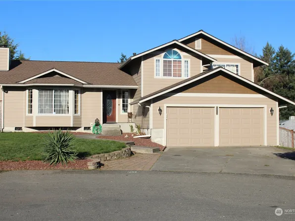 12113 204th Avenue Ct E, Sumner, WA 98391