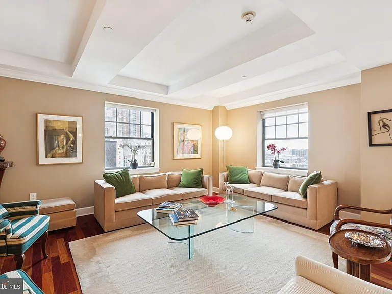 1701 Locust St #15-1704 — Photo 3