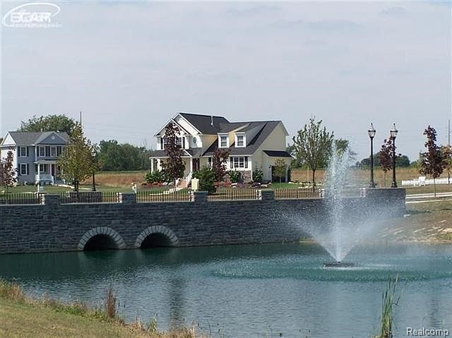 2nd image of 3335 Heritage Blvd