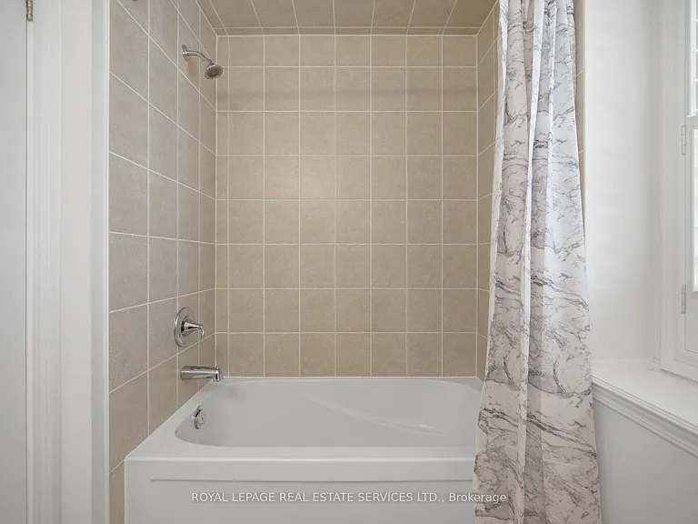 264 Sarah Cline Dr #1 — Photo 39