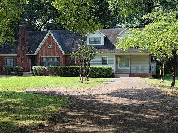 4th image of 202 Creek Dr