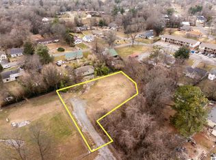 3211 Oregon St, Paducah, KY 42001