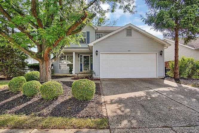 1204 Parmer Dr photo 1