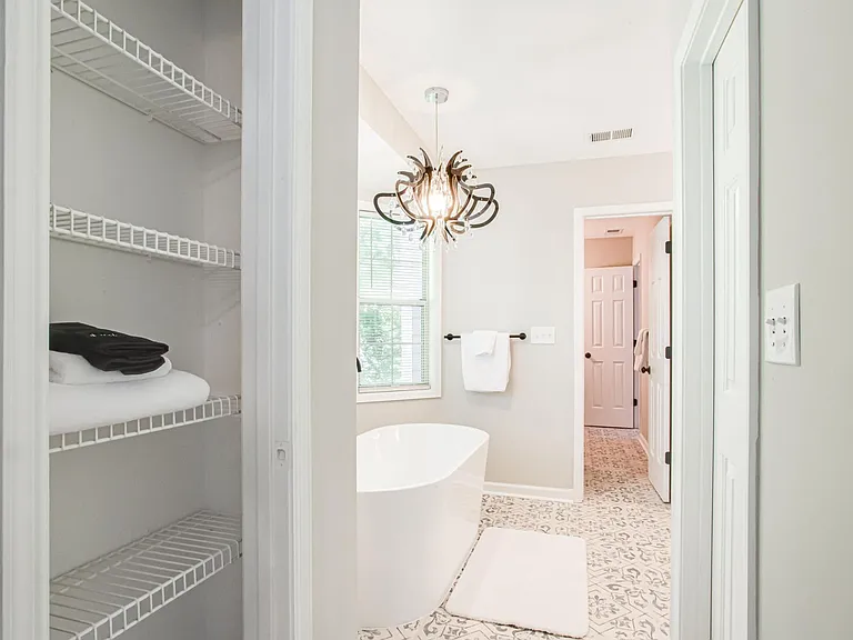 5198 Laurel Bridge Dr SE — Photo 25
