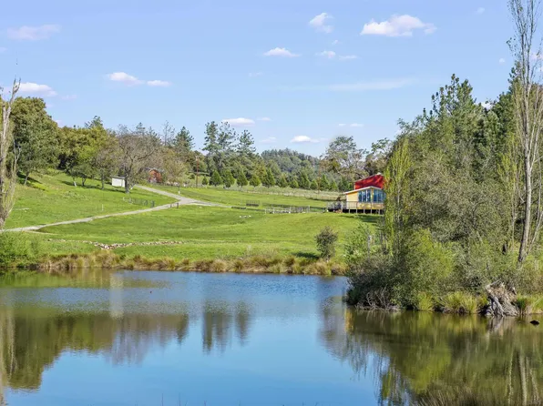 2464 Wynola Rd, Julian, CA 92036