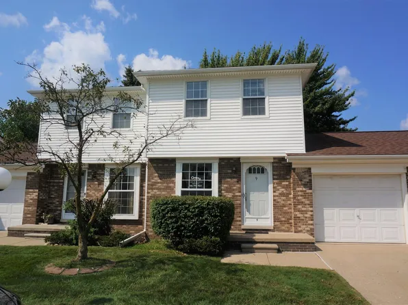28091 Fair Oaks Ln APT 9, Harrison Township, MI 48045