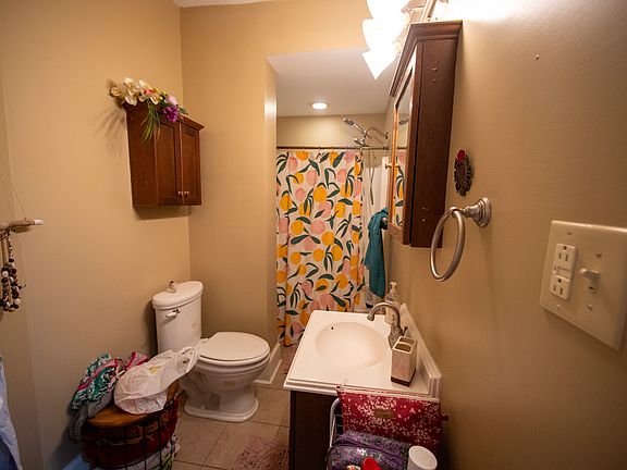 5th image of 4037 Octavia St