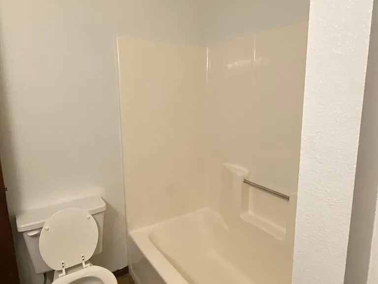 463 Stara Cir #A — Photo 8