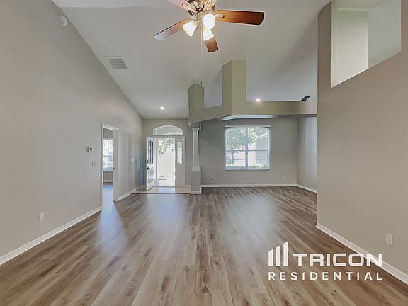 3rd image of 418 Regatta Dr