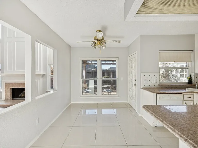 709 Bridget Way — Photo 13