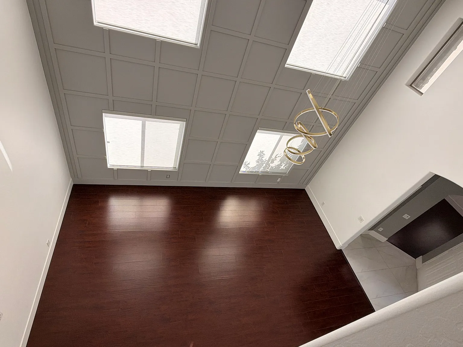 4 bed, 2.5 bath, 2439 sqft, $3,499 — Photo 4