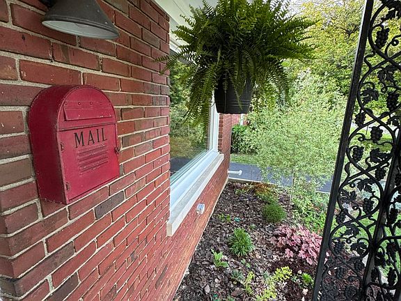 5th image of 3510 Tyrone Dr