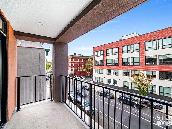 5th image of 290 Tompkins Ave APT 2A