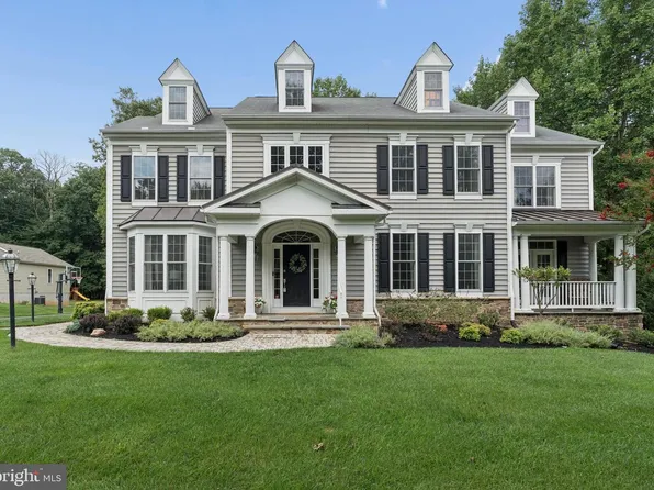 4325 Buckskin Wood Dr, Ellicott City, MD 21042