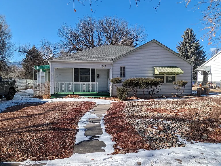 2328 N El Paso St — Photo 2