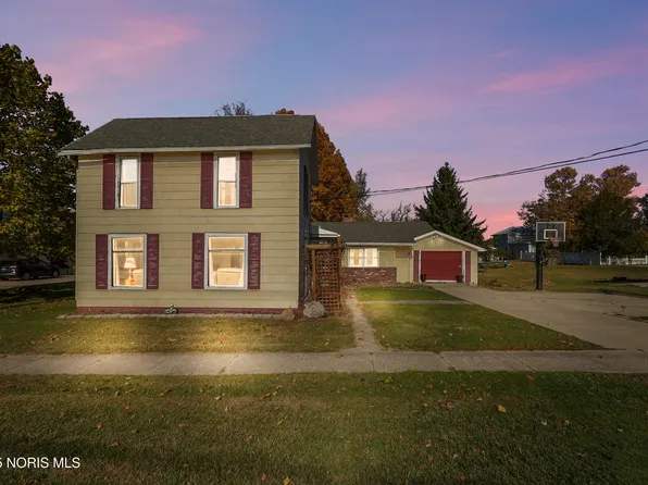 400 W Main St, Fayette, OH 43521