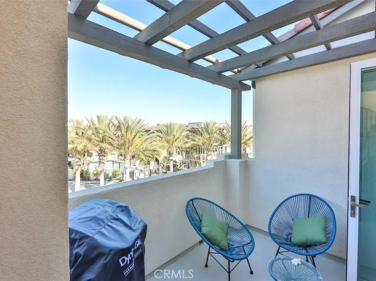 2869 Doheny Way — Photo 32