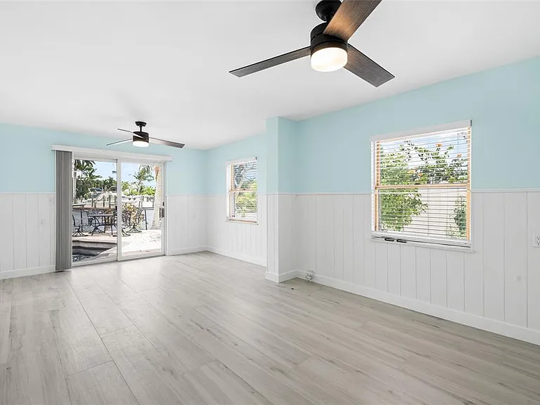 5541 Bayou Grande Blvd NE — Photo 21